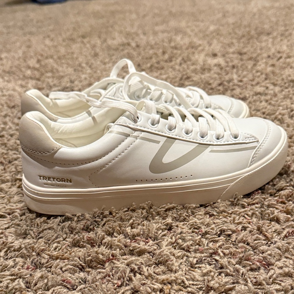 Tretorn Classic White Lace-Up Sneakers